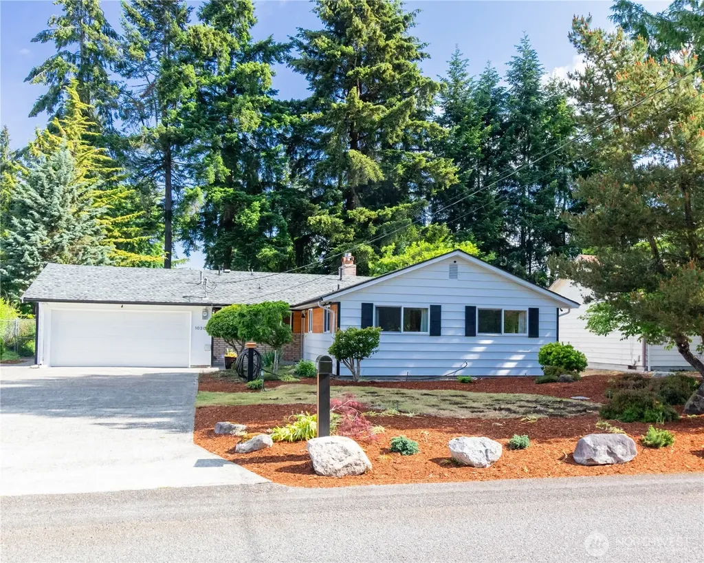 10201 SW 120th Street Lakewood WA 98498