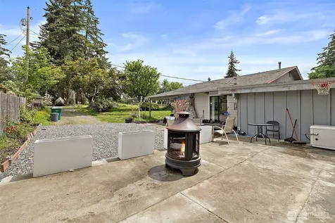 35835 13th Avenue SW Federal Way WA 98023