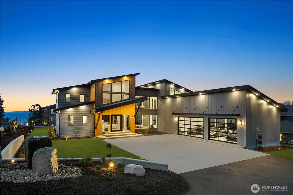 29816 23rd Avenue SW Federal Way WA 98023