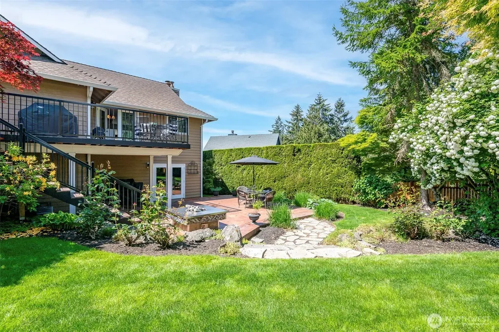3018 SW 339th Street Federal Way WA 98023