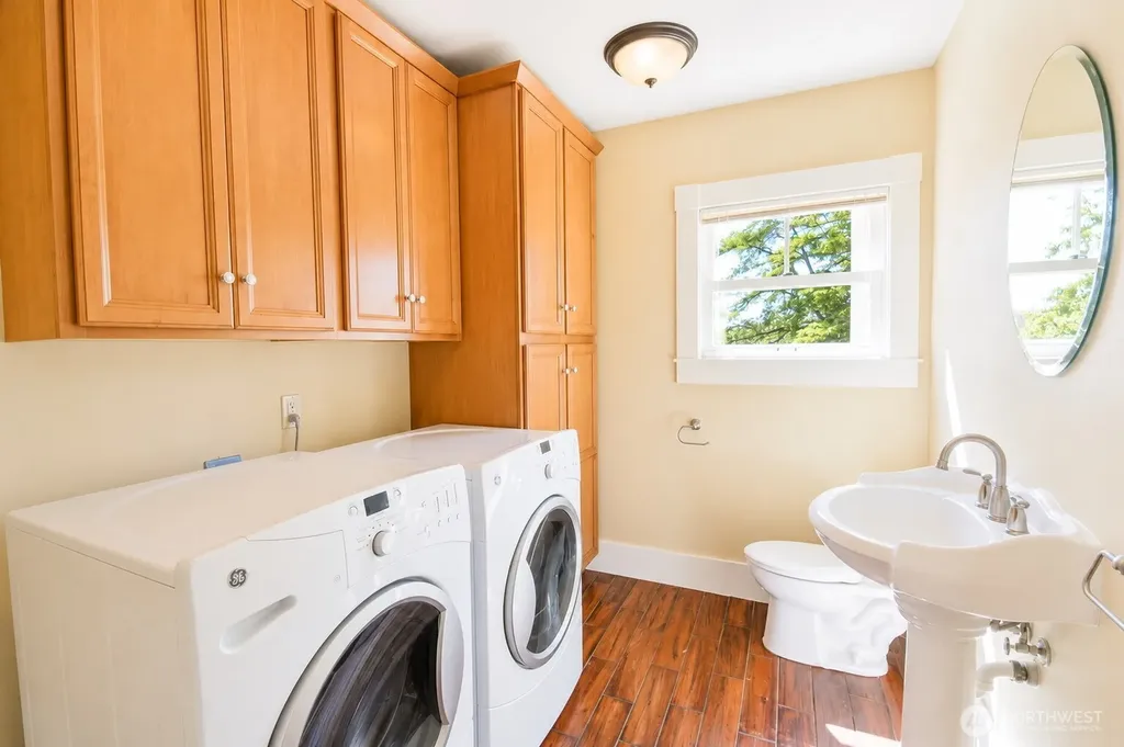 413 Quince Street NE Olympia WA 98506