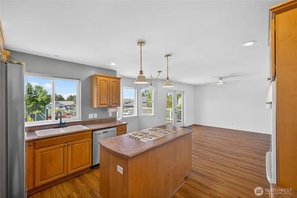 3712 W 8th Street Anacortes WA 98221