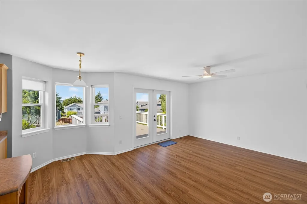 3712 W 8th Street Anacortes WA 98221