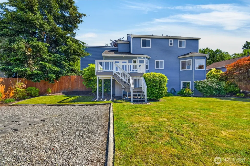 3712 W 8th Street Anacortes WA 98221