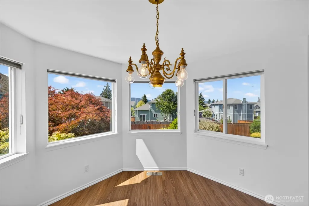 3712 W 8th Street Anacortes WA 98221