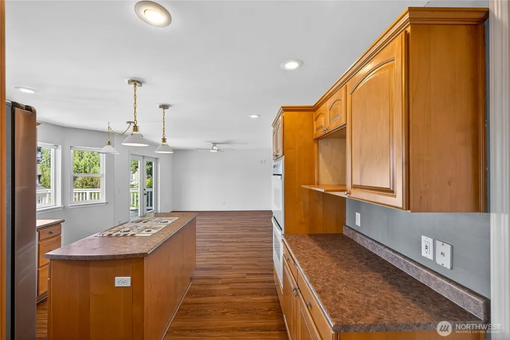 3712 W 8th Street Anacortes WA 98221