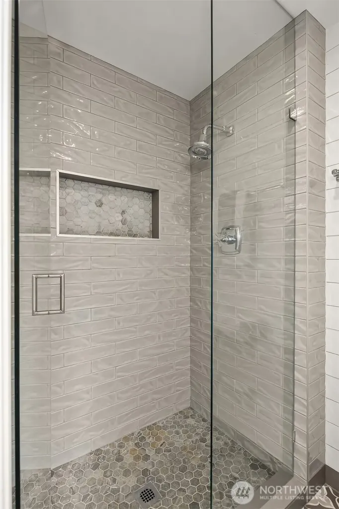 13423 NE 119th Way Redmond WA 98052