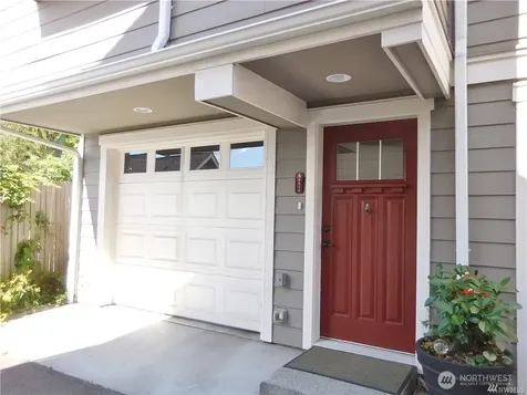 3615 Albion Place N Seattle WA 98103