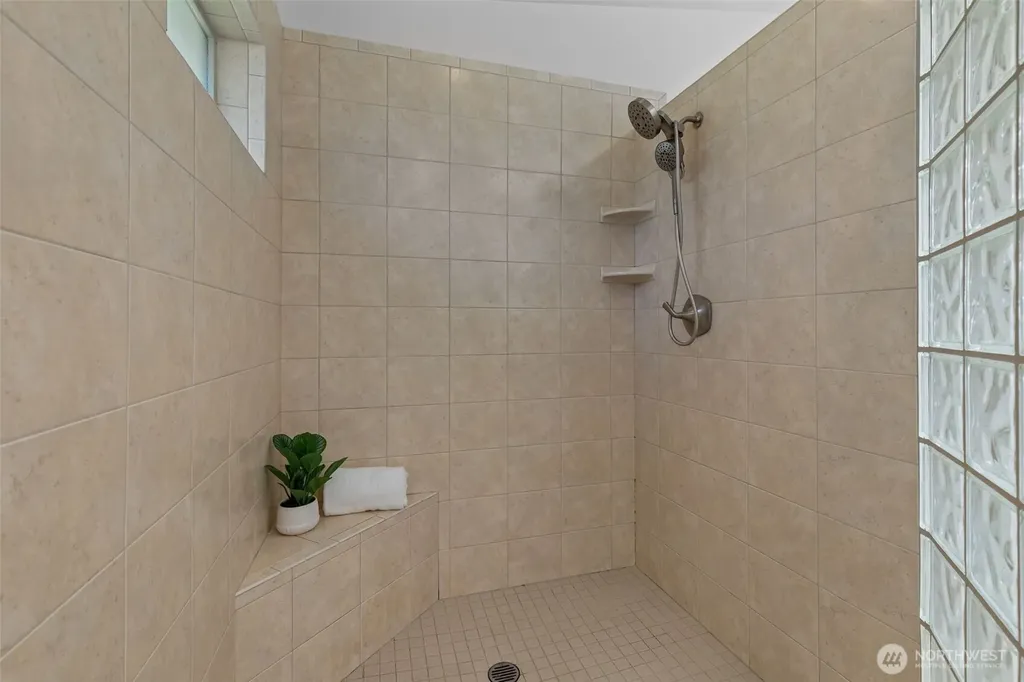 2107 N 29th Street Tacoma WA 98403