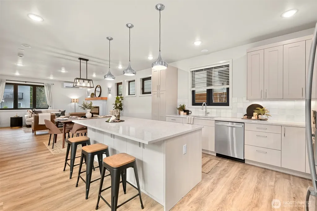 4268 Creston Way Bellingham WA 98226