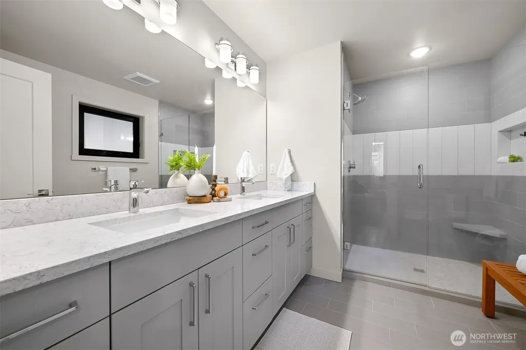 4268 Creston Way Bellingham WA 98226