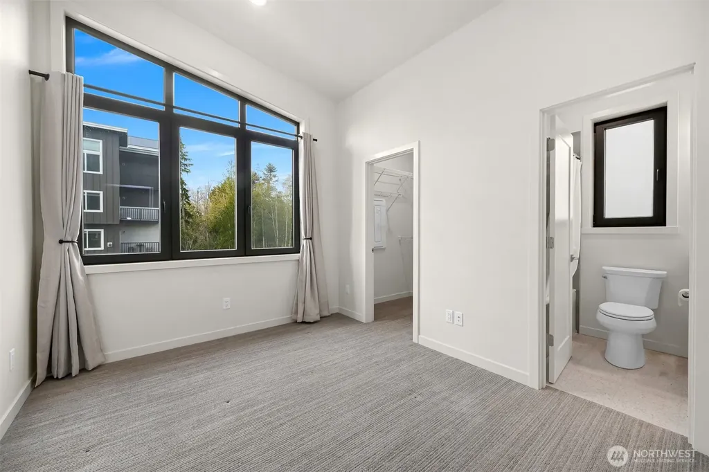 4268 Creston Way Bellingham WA 98226