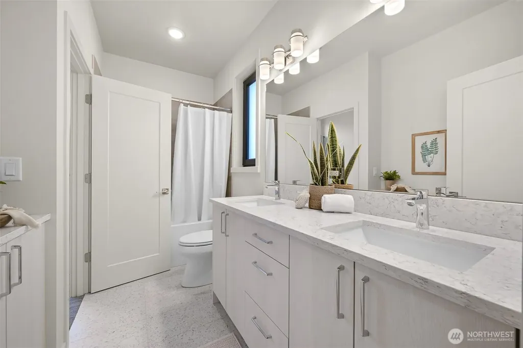 4268 Creston Way Bellingham WA 98226