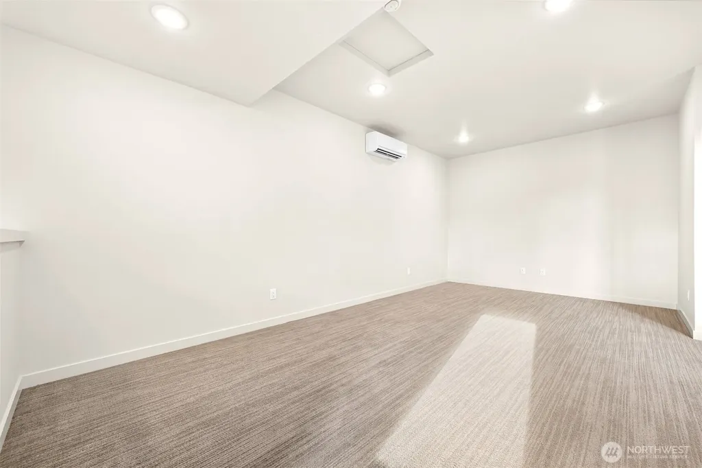 4268 Creston Way Bellingham WA 98226