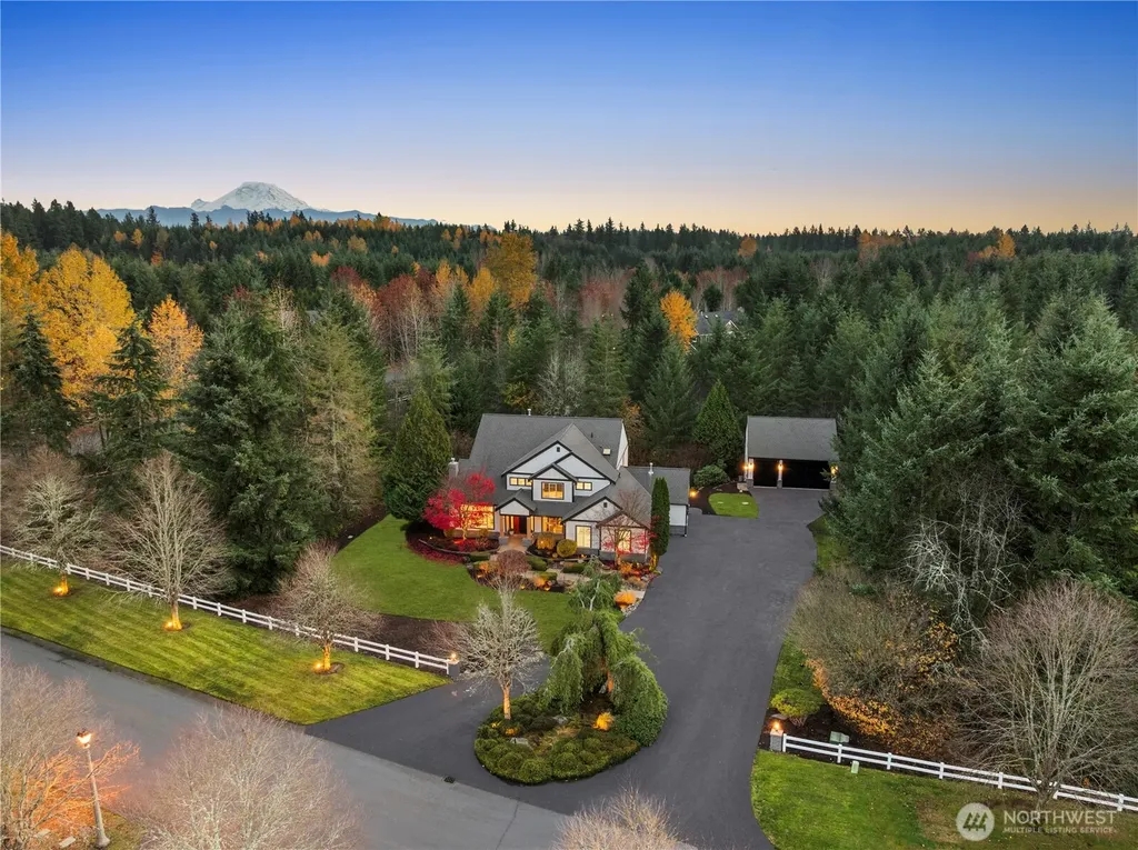 22439 SE 313th Place Black Diamond WA 98010