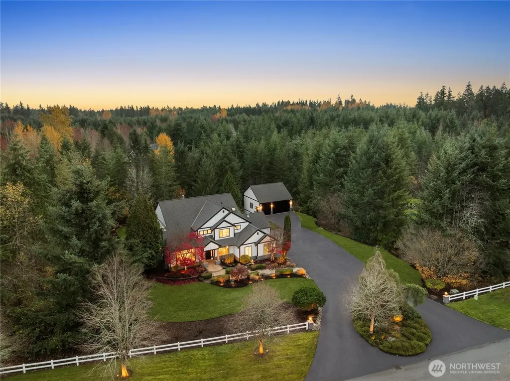 22439 SE 313th Place Black Diamond WA 98010
