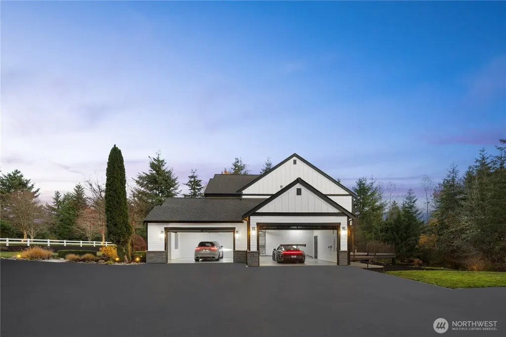 22439 SE 313th Place Black Diamond WA 98010