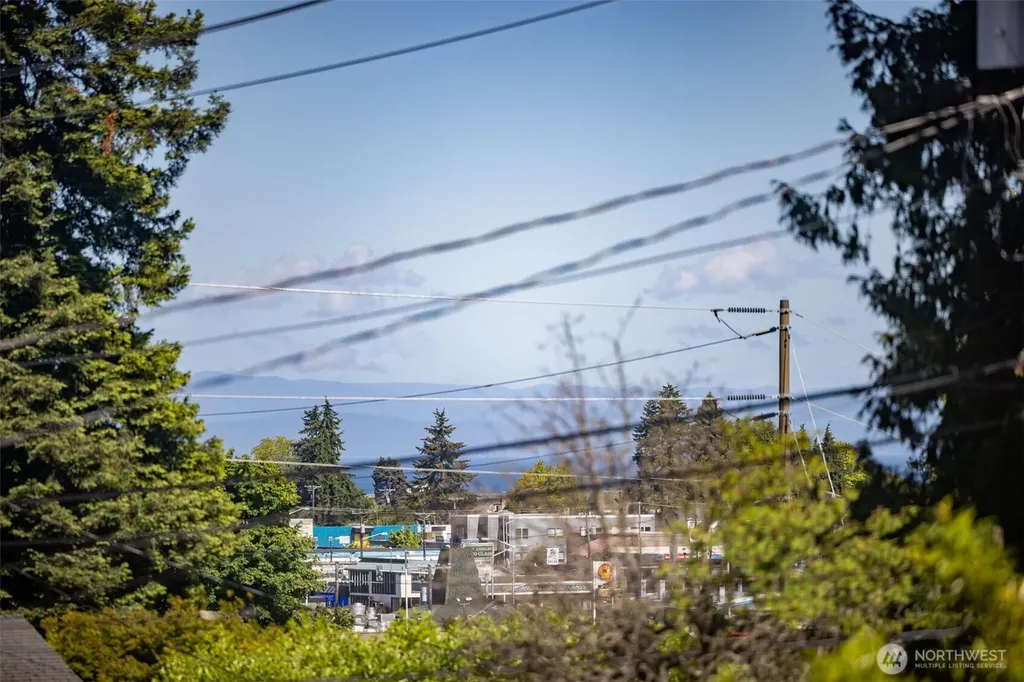 218 S Jones Street Port Angeles WA 98362