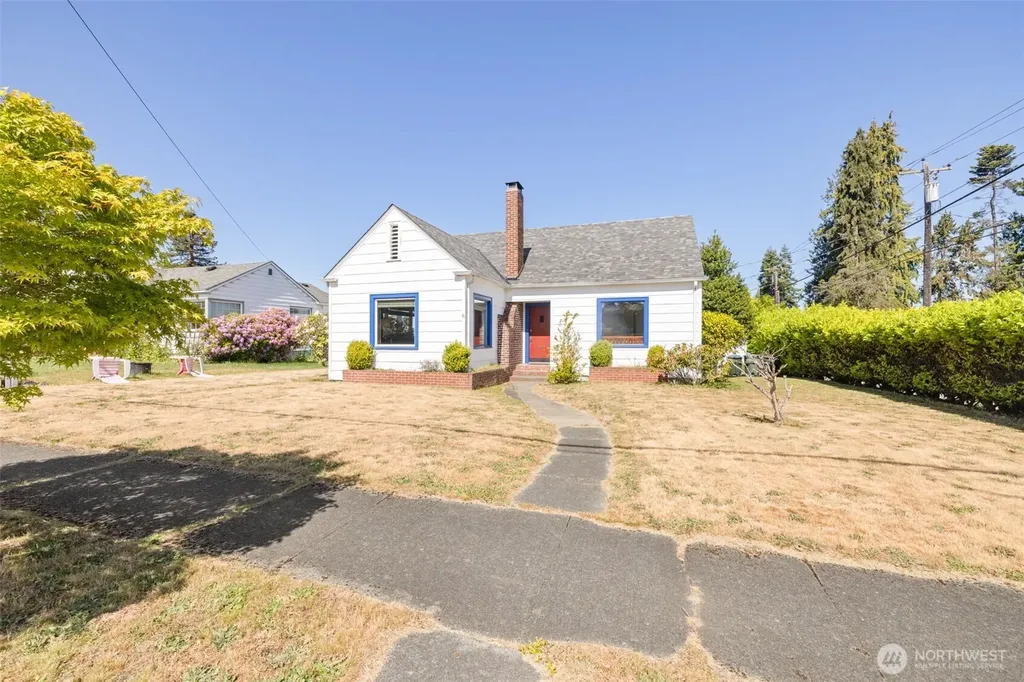 218 S Jones Street Port Angeles WA 98362