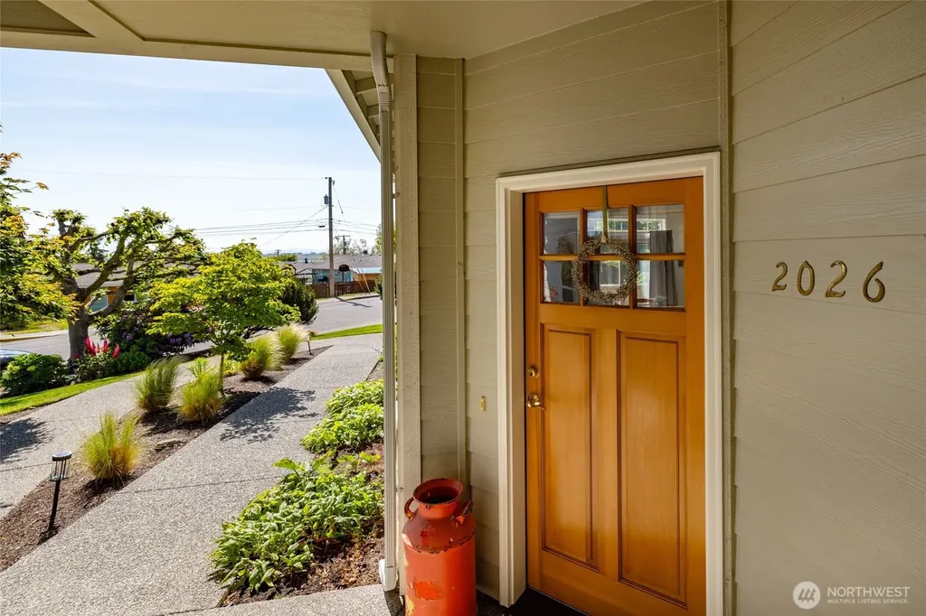 2026 I Avenue Anacortes WA 98221