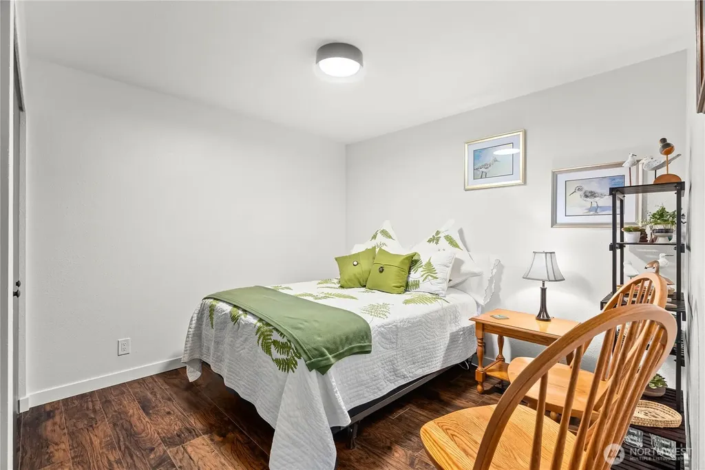 7224 Sunset Avenue NE Bremerton WA 98311
