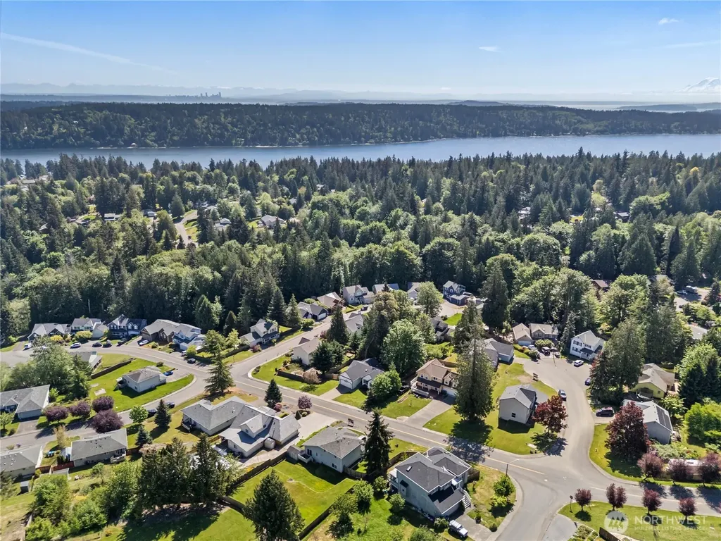 7224 Sunset Avenue NE Bremerton WA 98311