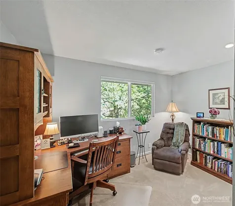 19719 41st Avenue NE Lake Forest Park WA 98155