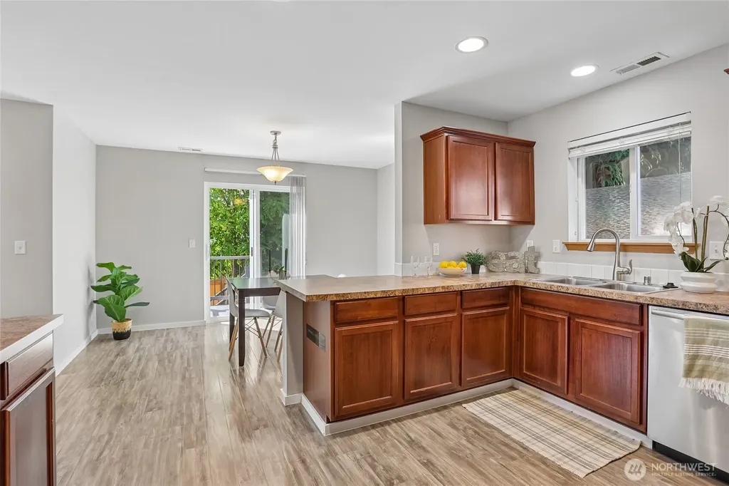 18413 SE 242nd Court Covington WA 98042