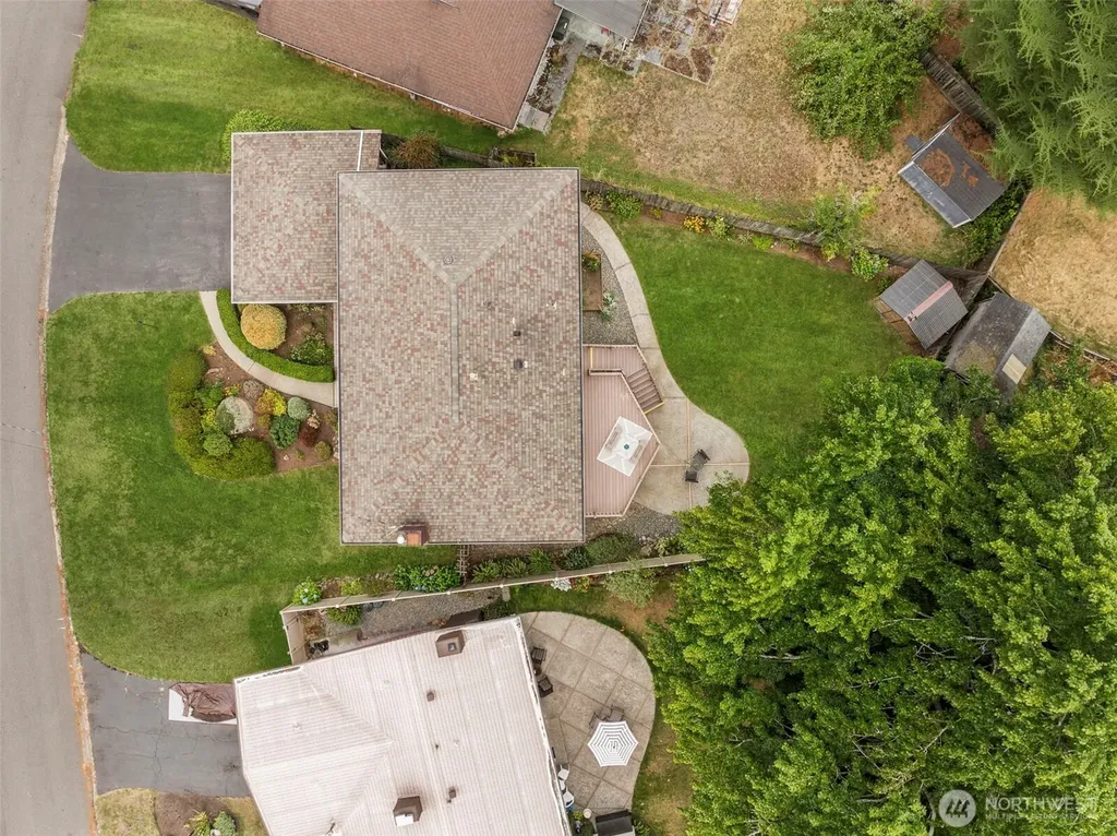 2520 166th Avenue NE Bellevue WA 98008
