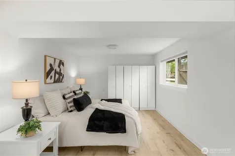 2520 166th Avenue NE Bellevue WA 98008