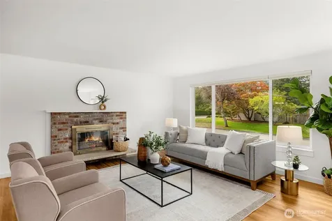 2520 166th Avenue NE Bellevue WA 98008