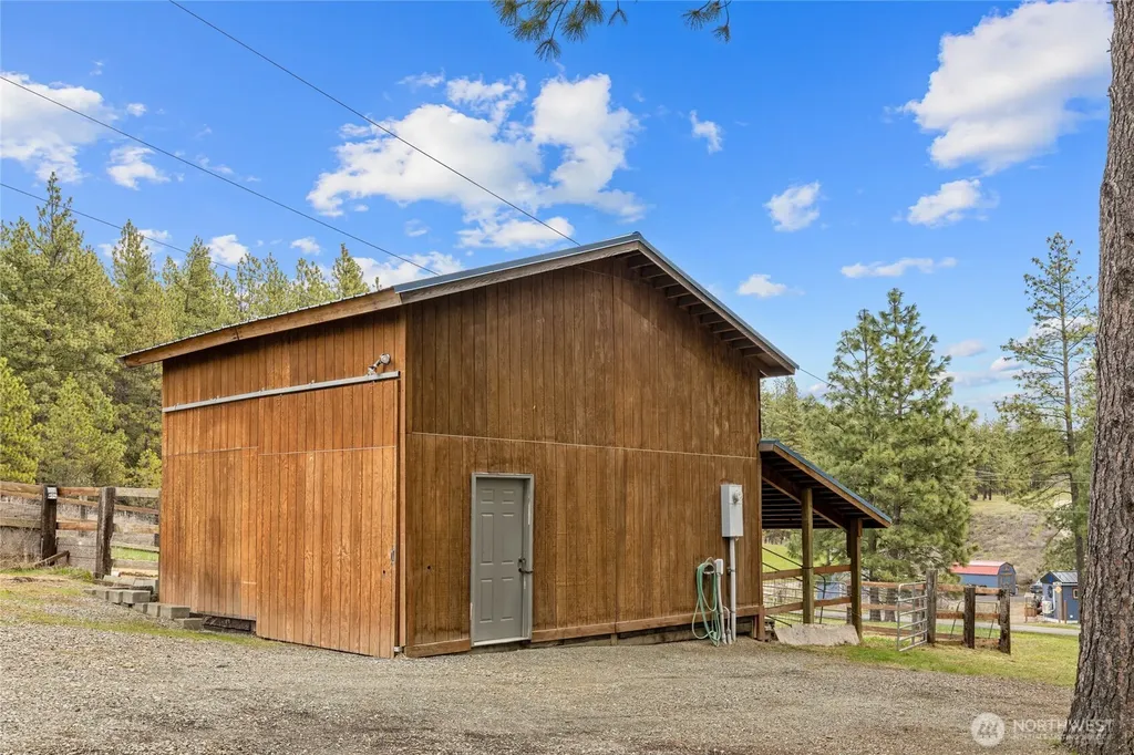1161 White Road Cle Elum WA 98922