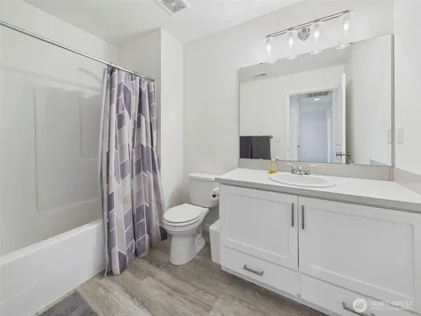 7049 Quinn Court SE Tumwater WA 98501