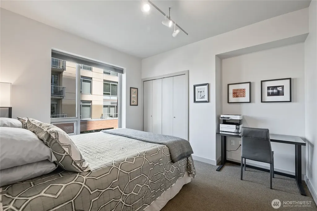 900 Lenora Street Seattle WA 98121