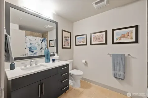 900 Lenora Street Seattle WA 98121