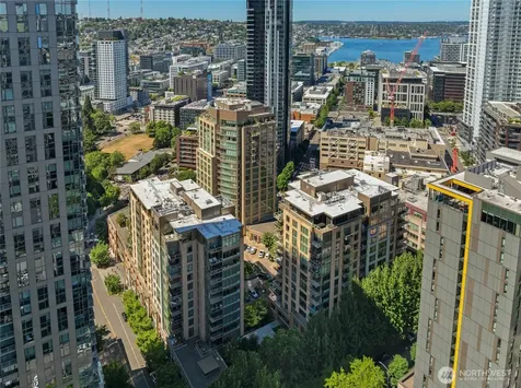 900 Lenora Street Seattle WA 98121