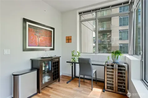 900 Lenora Street Seattle WA 98121