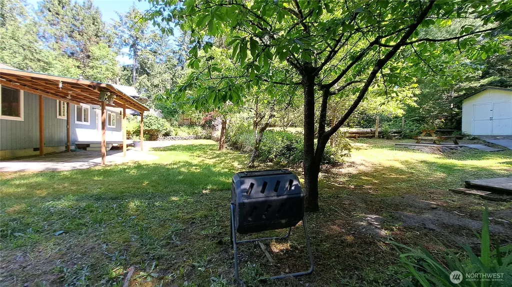 14665 NW Honeyhill Loop Seabeck WA 98380