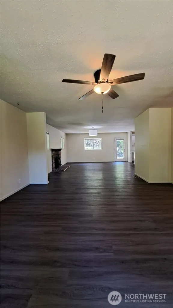 14665 NW Honeyhill Loop Seabeck WA 98380