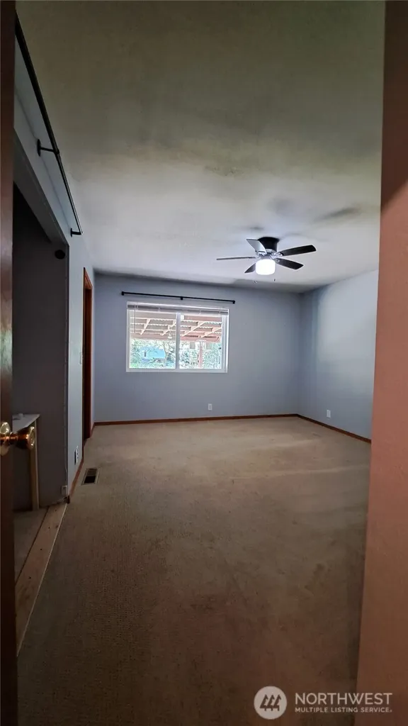14665 NW Honeyhill Loop Seabeck WA 98380