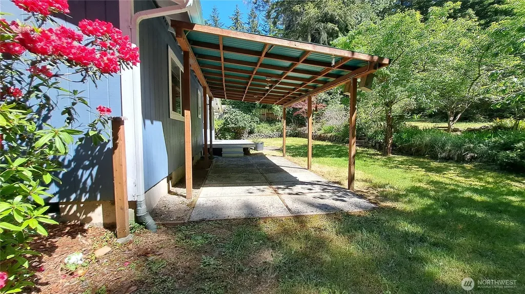 14665 NW Honeyhill Loop Seabeck WA 98380