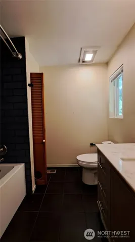 14665 NW Honeyhill Loop Seabeck WA 98380