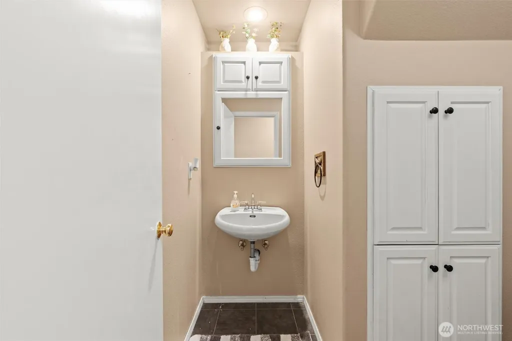 920 Alderwood Lane Sedro Woolley WA 98284