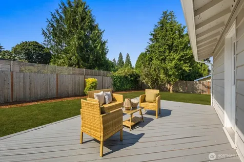 617 SW 299th Street Federal Way WA 98023