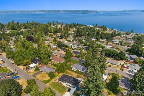 617 SW 299th Street Federal Way WA 98023