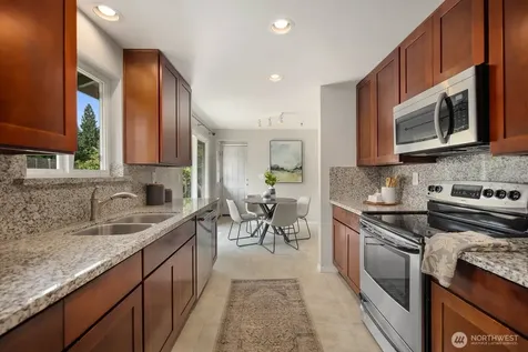 617 SW 299th Street Federal Way WA 98023