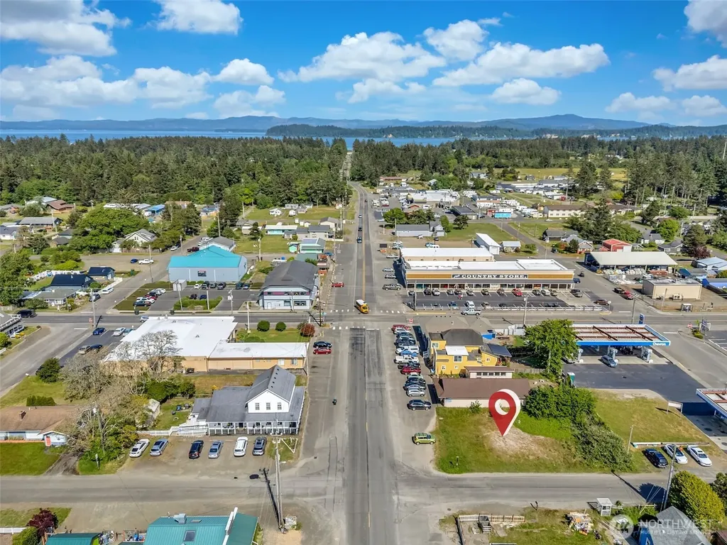 1402 Bay Avenue Ocean Park WA 98640