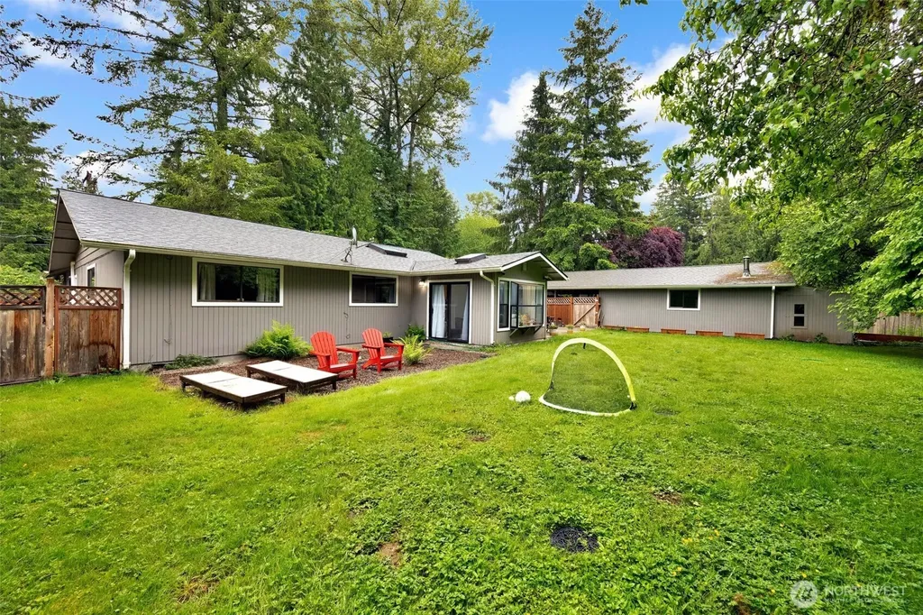 31325 NE 106th Street Carnation WA 98014