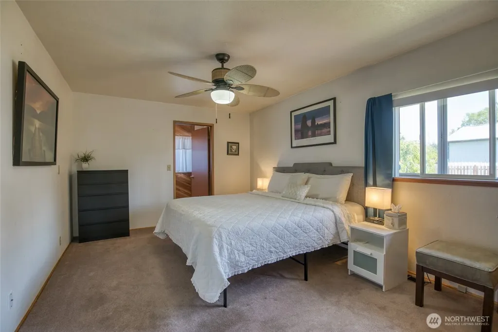 616 E Simpson Avenue Montesano WA 98563