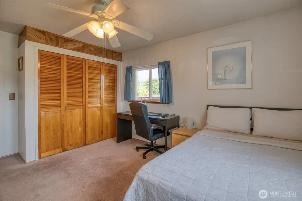616 E Simpson Avenue Montesano WA 98563